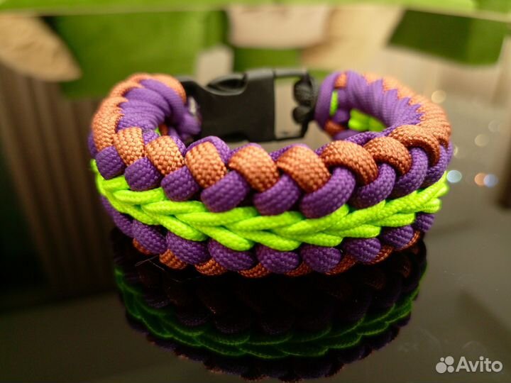 Браслет из паракорда