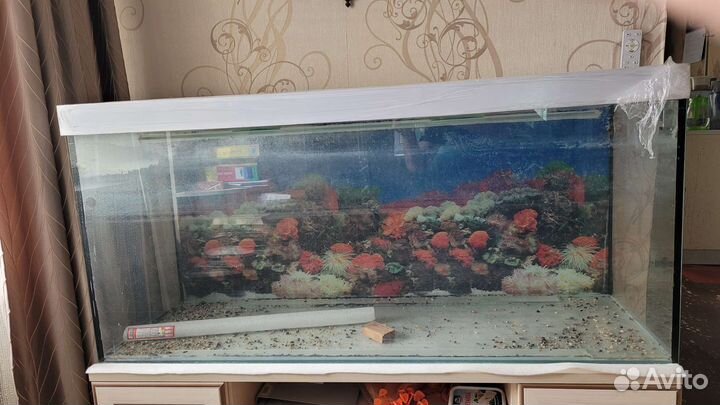 Аквариум б/у без тумбы