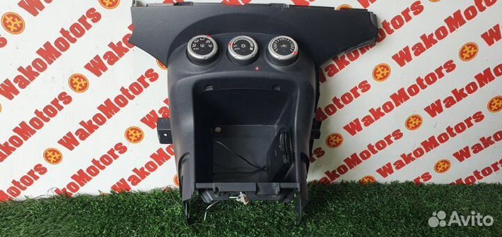 Блок управления климат-контролем Mitsubishi