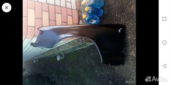 Крыло L/R mercedes w124 Италия