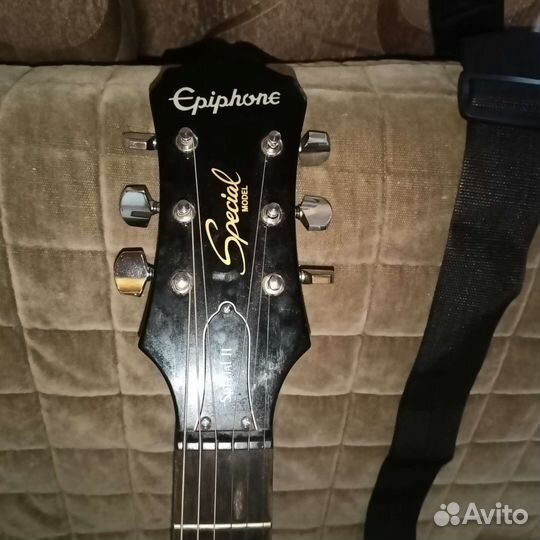 Электрогитара epiphone les paul