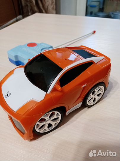 Детская машина игрушка на радиоуправлении