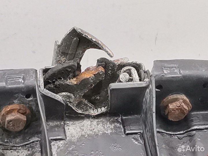 Панель передняя (телевизор) для Ford Fusion