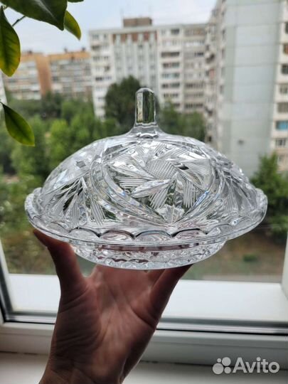 Хрустальные вазы