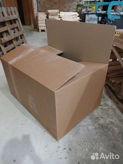 Коробки картонные