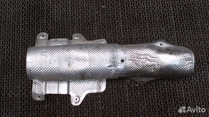 Тепловой экран Toyota Tundra, 2012