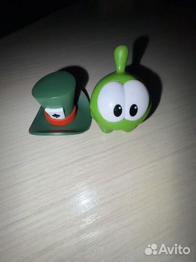 Игрушка ам ням