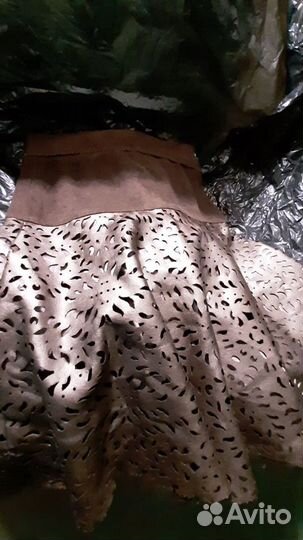 Продам вещи на девочку р.136-140