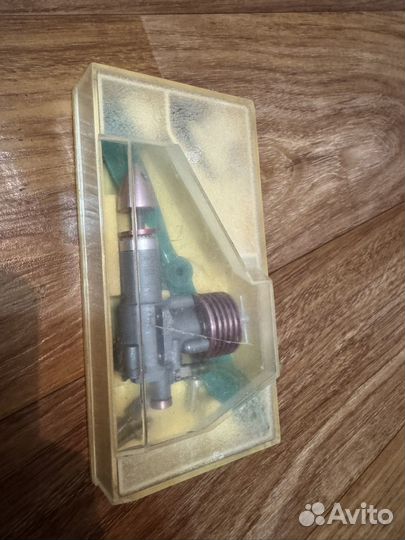 Авиамодельный двигатель мк 17