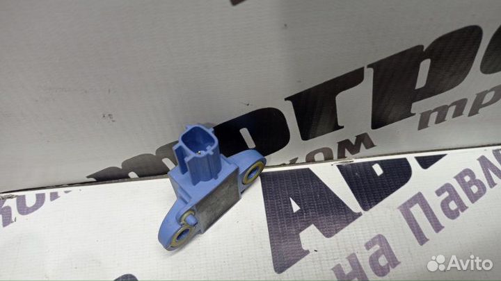 Датчик airbag Volkswagen Passat 3C2 BVY 18.05.2006