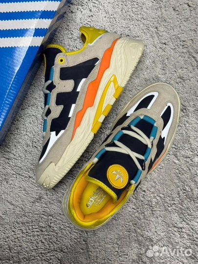 Кроссовки adidas natrball