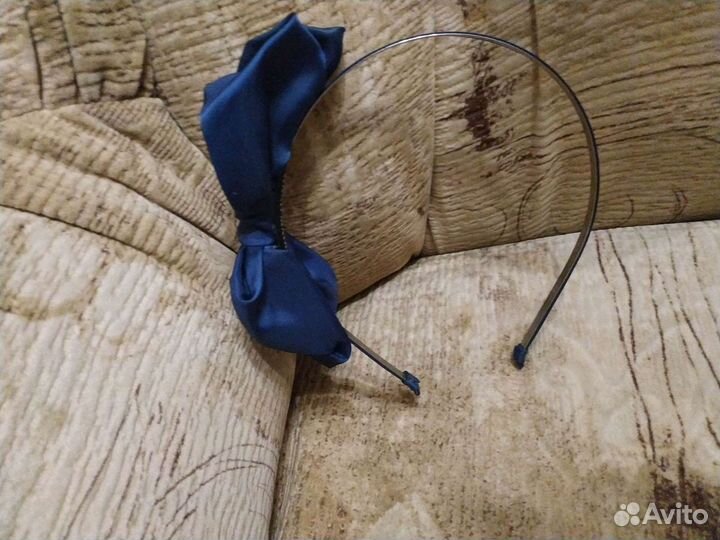 Ободок детский с бантом и камнями