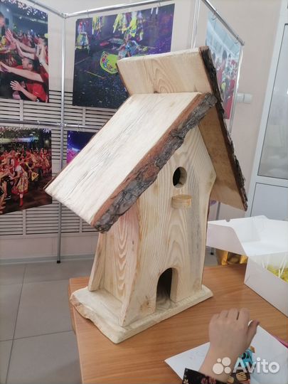 Скворечник (синичник) с кормушкой