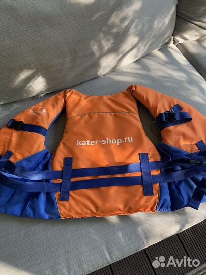 Спасательный жилет для детей