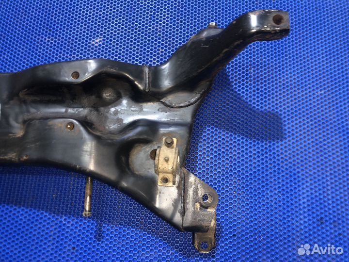 Подрамник передний mitsubishi lancer 9