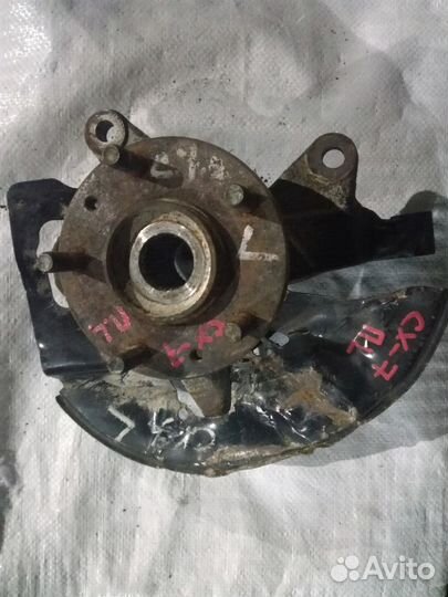 Кулак поворотный левый правый Mazda CX-7 сх-7 cx7