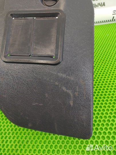 Обшивка багажника задняя правая Peugeot Partner