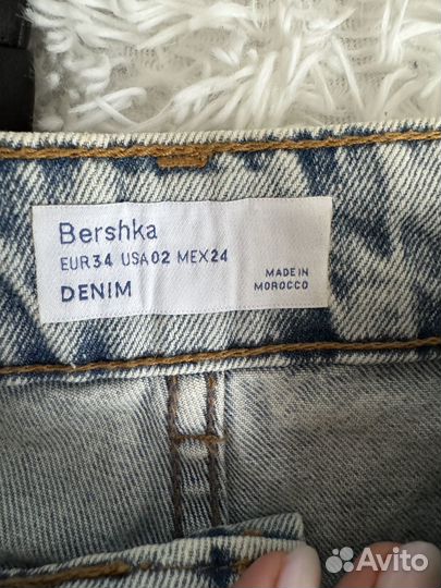Джинсы bershka