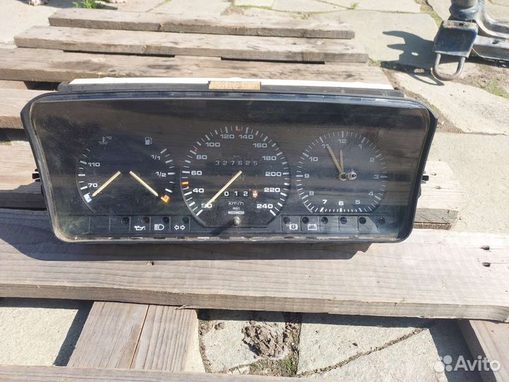 Панель приборов volkswagen passat b3 1.8 PF
