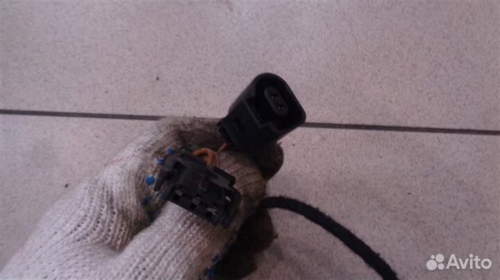 Проводка крышки багажника Volkswagen Passat B6 20