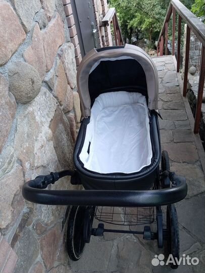 Коляска (люлька)