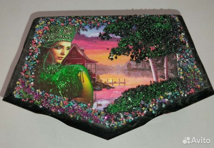 Малахитовая шкатулка