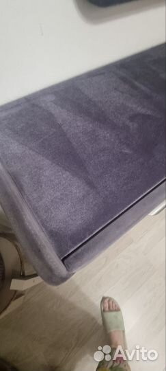 Туалетный столик с зеркалом