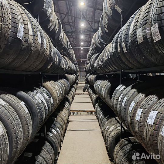 Goodyear UltraGrip Ice 2 225/45 R17 94T