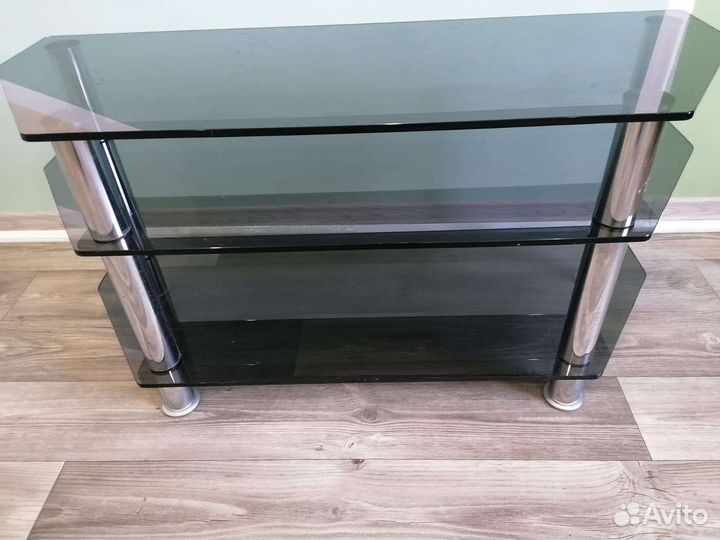 Стеклянная тумба под тв