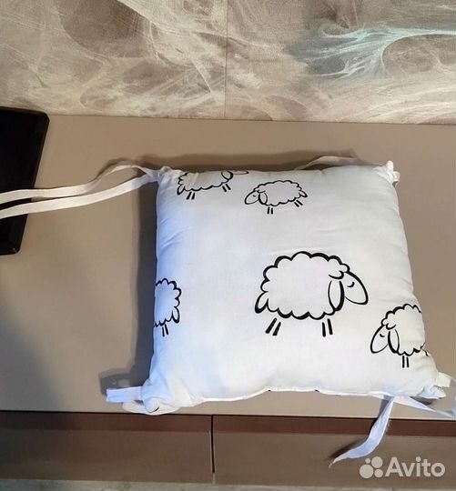 Бортики в кроватку