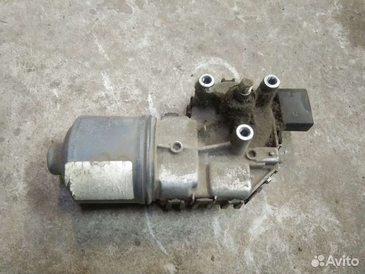 Мотор дворников Фольксваген Пассат В5