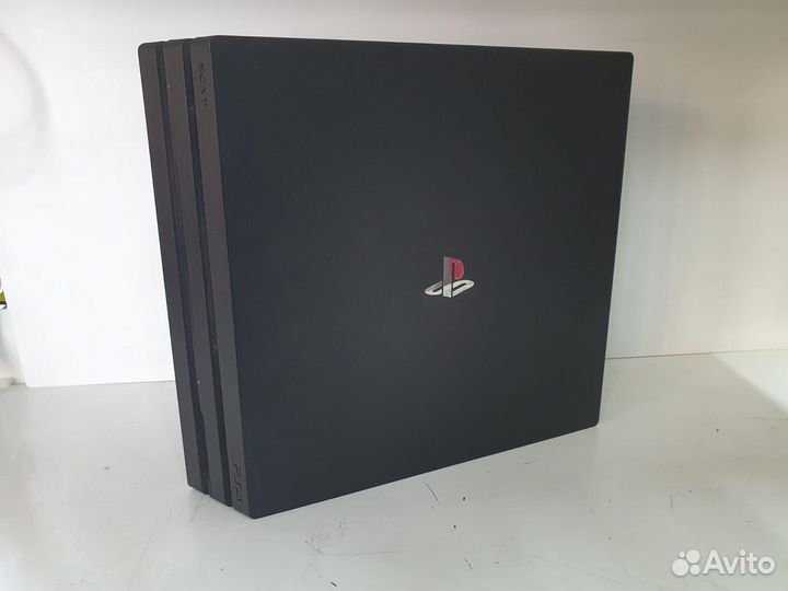 Игровая приставка Sony Playstation 4 Pro 1TB