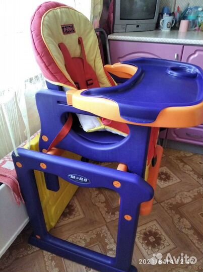 Стульчик для кормления