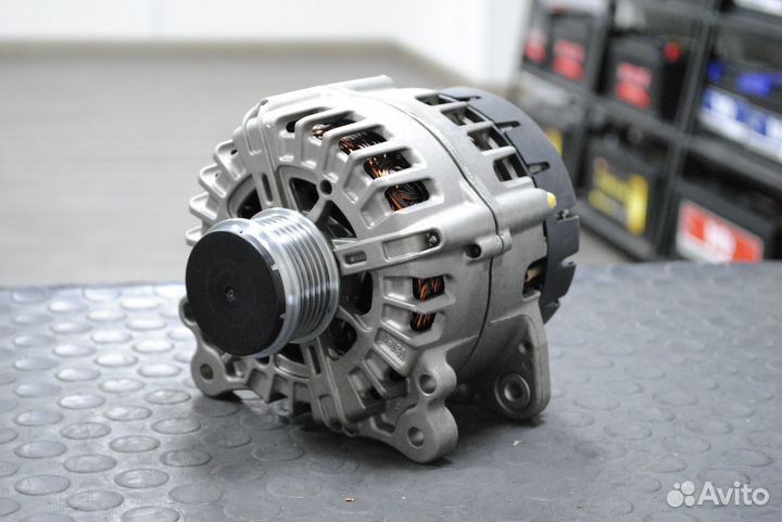 Генератор Audi A6, A7, A4, A5, Q7 3.0 TDI 180А