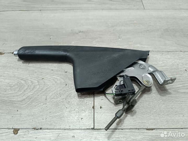 Рычаг стояночного тормоза для Skoda Rapid I (2014)