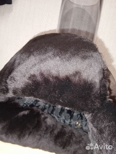 Мужская зимняя шапка кожаная