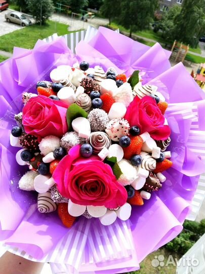 Букет из клубники в шокоалде с доставко