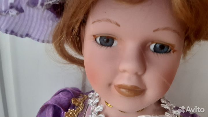 Кукла фарфоровая большая