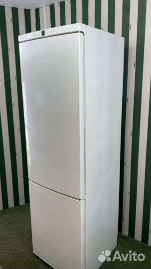 Холодильник liebherr белый