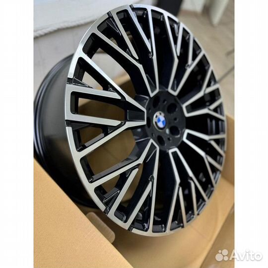 Литые диски R 21 для BMW 745 М Стиль