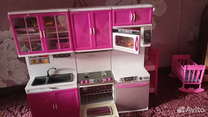 Мебель для Барби