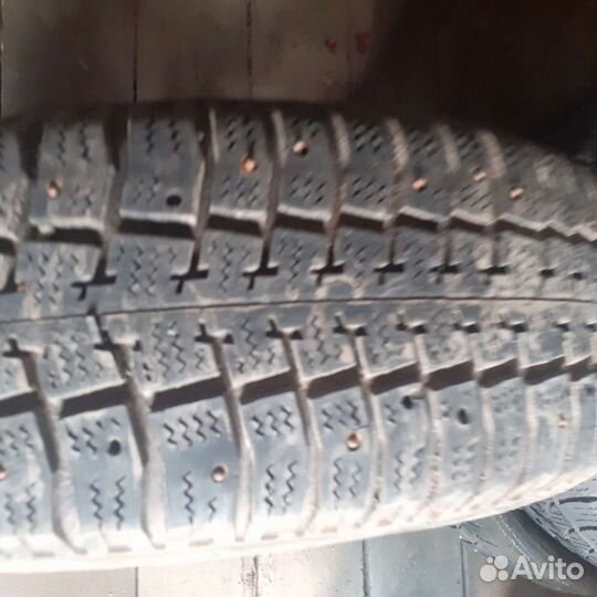 R15 Pirelli Carrier Winter 185/65, PCD 5x114.3 DIA 114.3