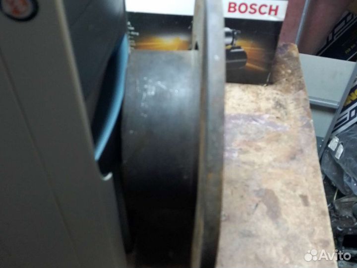 Бмв е34 тормозной диск передний не вентилируем бу