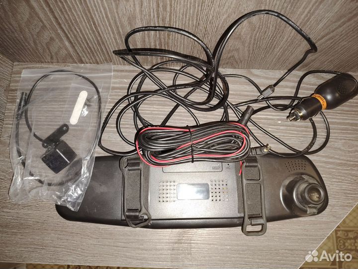 Видеорегистратор зеркало