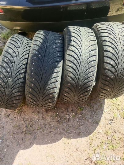 Goodyear Ice Navi Zea 205/55 R16