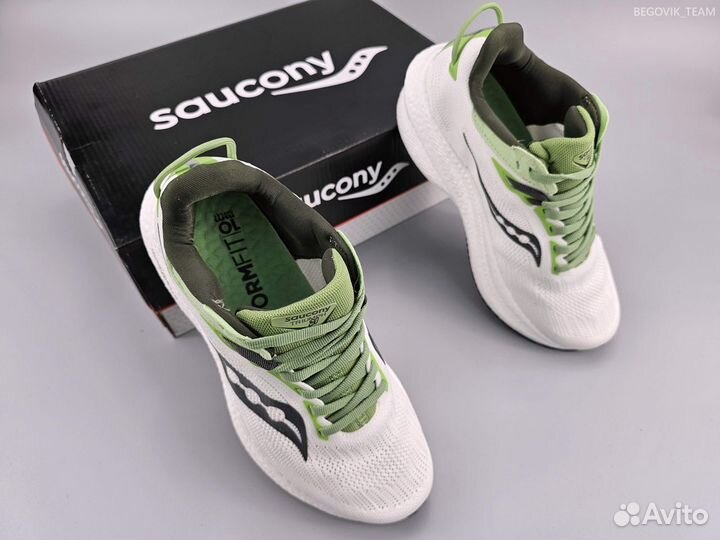 Беговые кроссовки saucony triumph 21