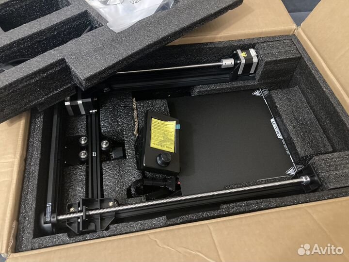 3D-принтер creality Ender 3 V3 SE новый