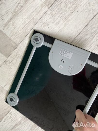 Весы напольные электронные