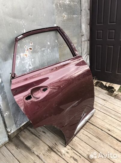 Дверь задняя Lexus Rx3