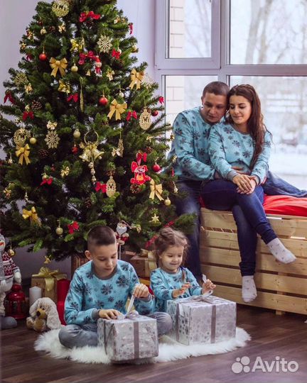 Продам новогодние кофты